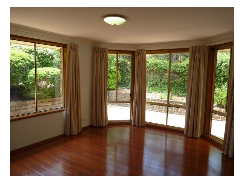 27 Cherrybrook  Road, West Pennant Hills NSW 2125