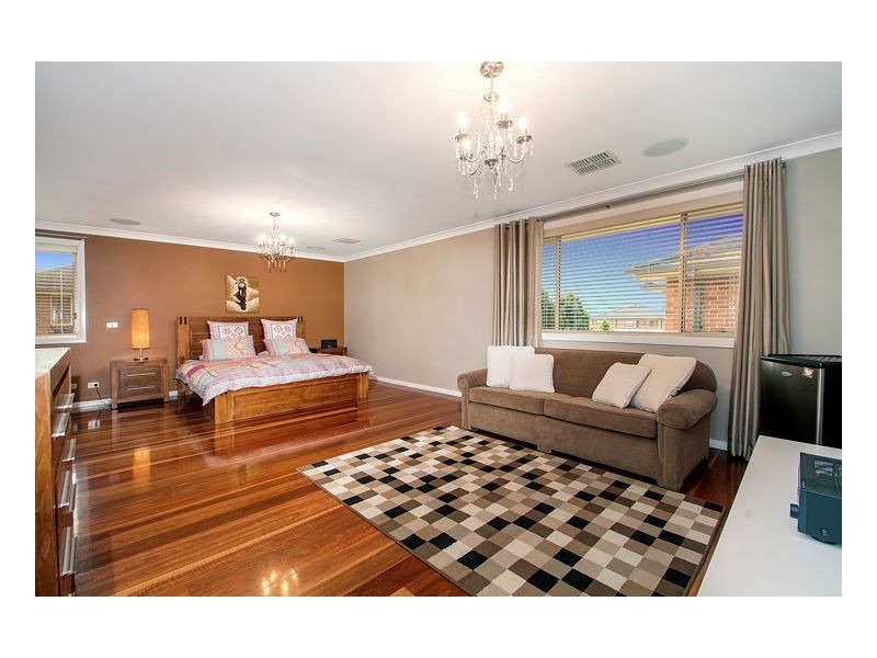 4 Borthwick Place, Castle Hill NSW 2154