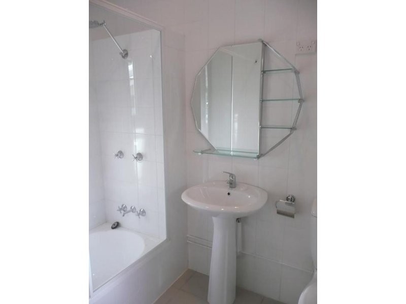 1/52 Boundary Road, Pennant Hills NSW 2120