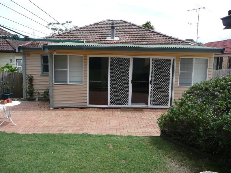11 Thornleigh Street, Thornleigh NSW 2120