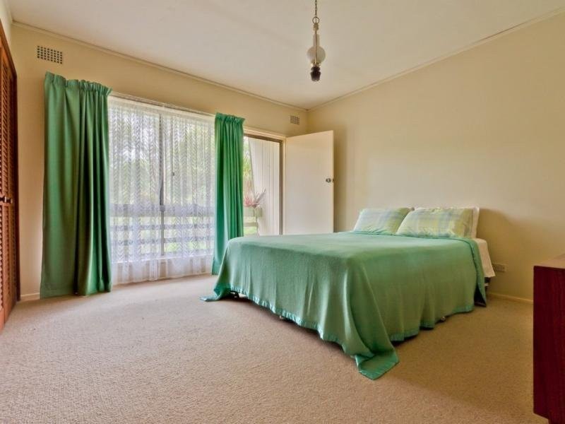 17 Vale Rd, Thornleigh NSW 2120