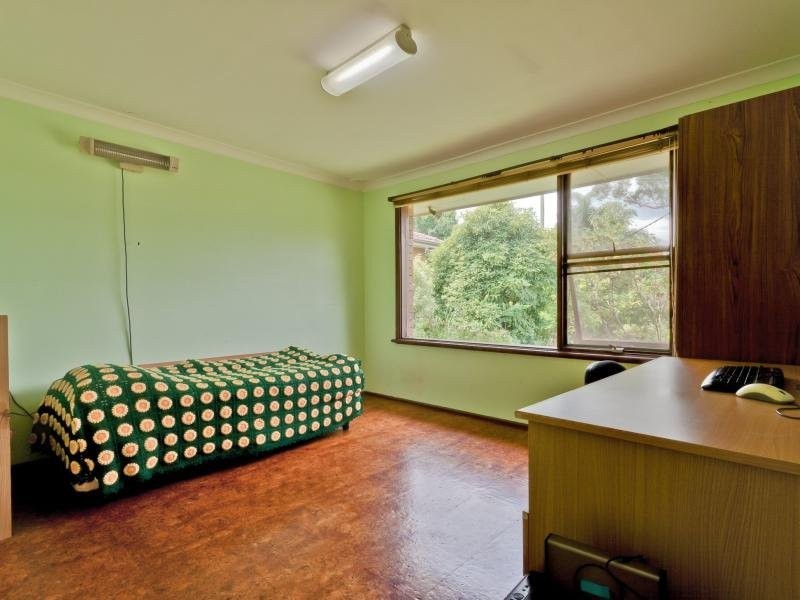 77 Kooringal Ave, Thornleigh NSW 2120