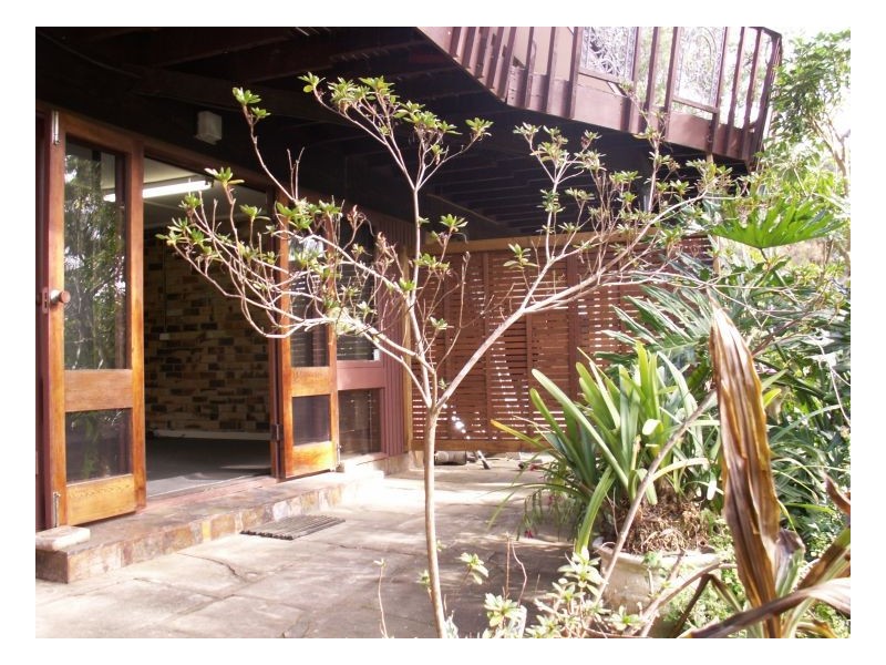 2/89 Wareemba Ave, Thornleigh NSW 2120