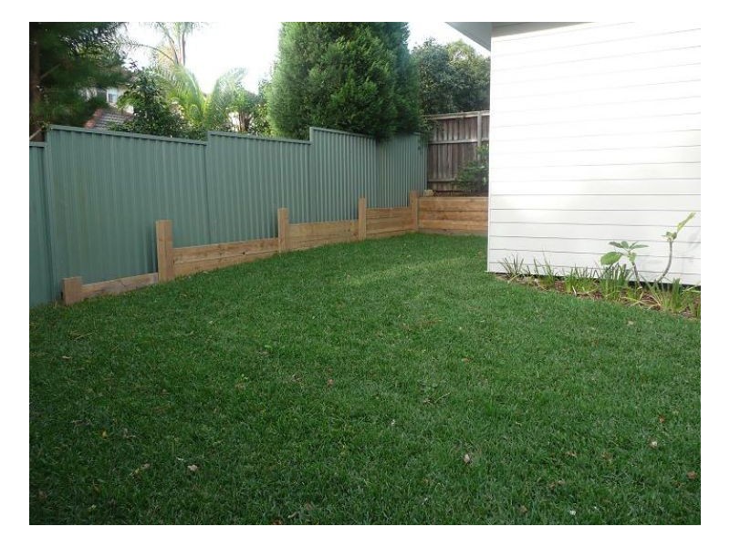 2/52 Boundary Rd, Pennant Hills NSW 2120