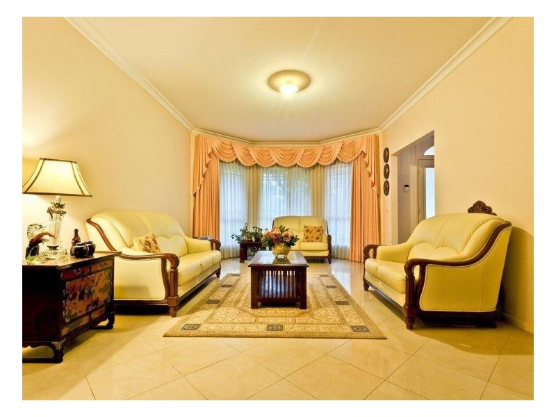 90 Newline Rd, West Pennant Hills NSW 2125
