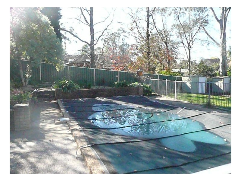 15 John Savage Cres, West Pennant Hills NSW 2125