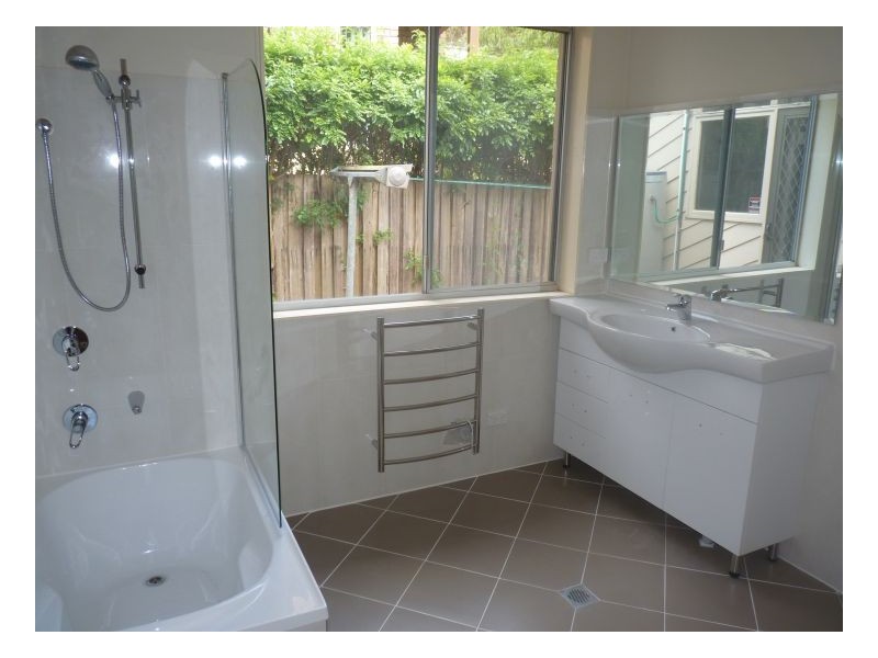 76 Victoria Rd, West Pennant Hills NSW 2125