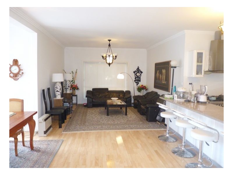 15 Hall Ave, Thornleigh NSW 2120