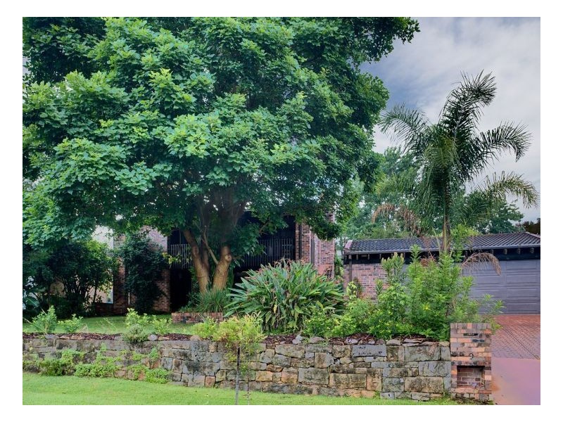 9 Carbeen Rd, Westleigh NSW 2120