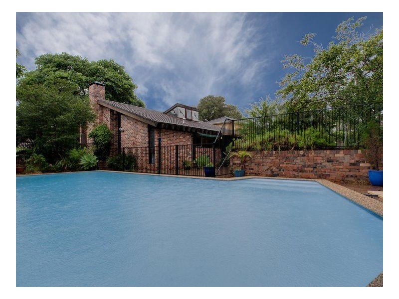 9 Carbeen Rd, Westleigh NSW 2120