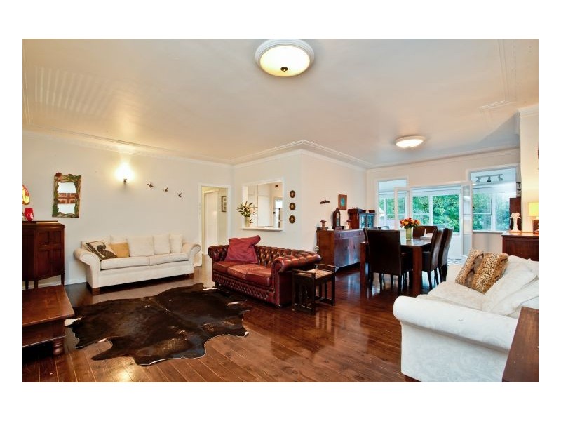8 Tillock St, Thornleigh NSW 2120