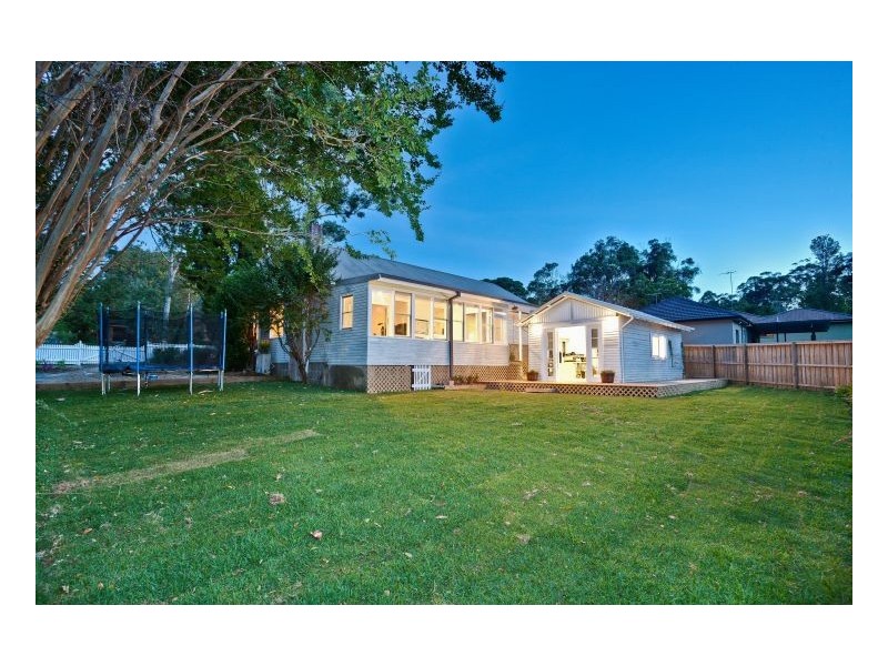 8 Tillock St, Thornleigh NSW 2120
