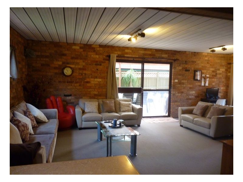2/3 Southleigh St, Castle Hill NSW 2154