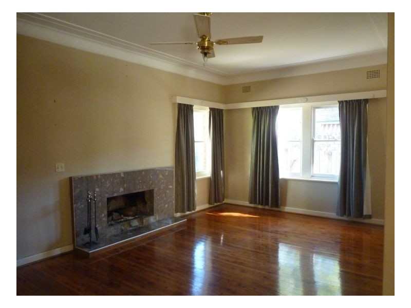 16 Trentino Road, Turramurra NSW 2074