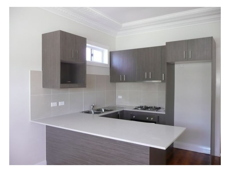 12 Station St, Thornleigh NSW 2120