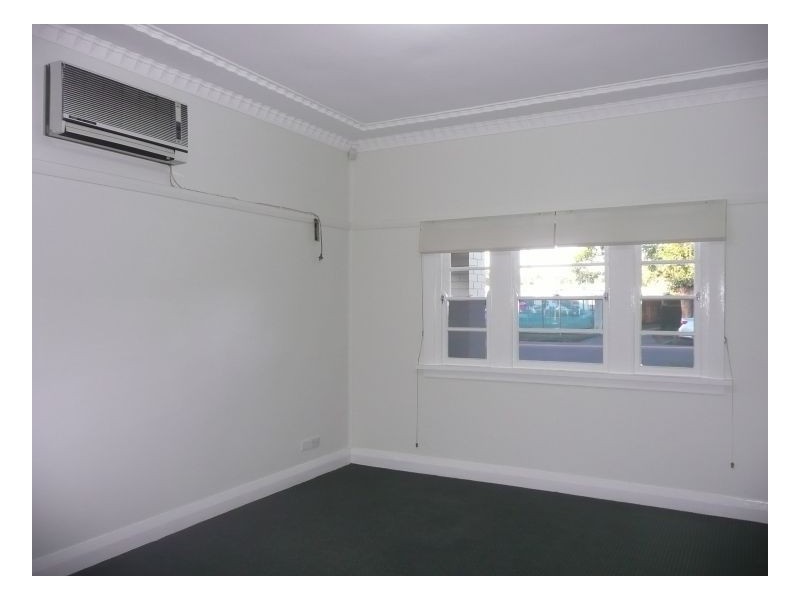 12 Station St, Thornleigh NSW 2120