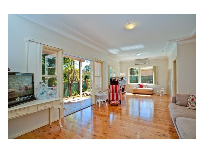 76 Victoria Rd, Pennant Hills NSW 2120