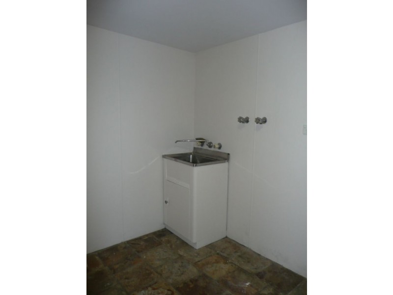 1/2 Beresford Rd, Thornleigh NSW 2120