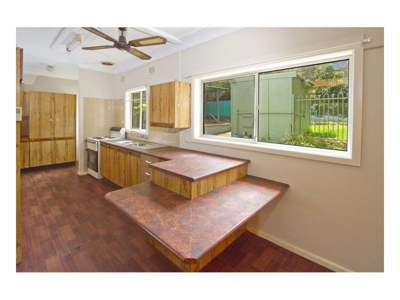 16 Woodcourt Rd, Berowra Heights NSW 2082