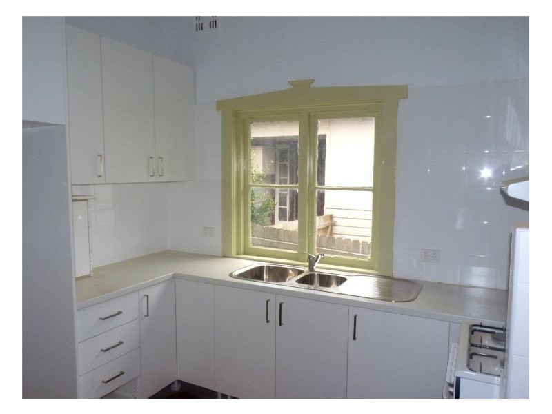 16 Station  Street, Thornleigh NSW 2120