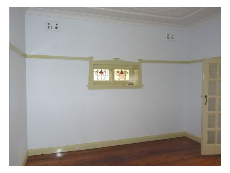 16 Station  Street, Thornleigh NSW 2120