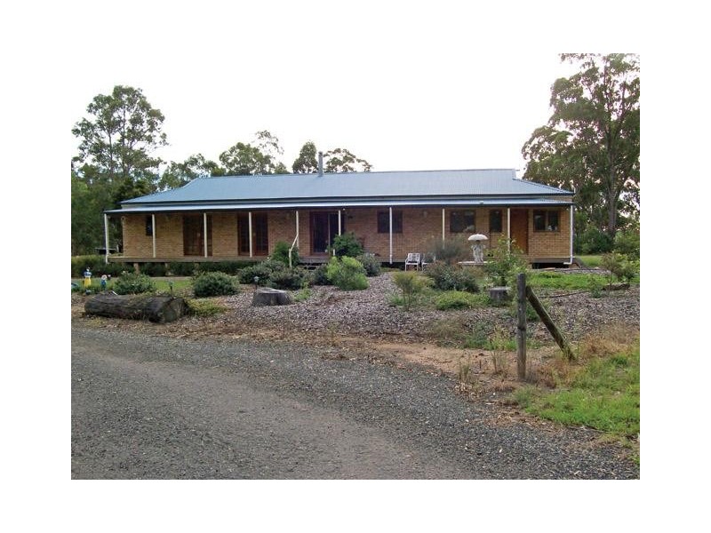 133 Donalds Range Road, Razorback NSW 2571