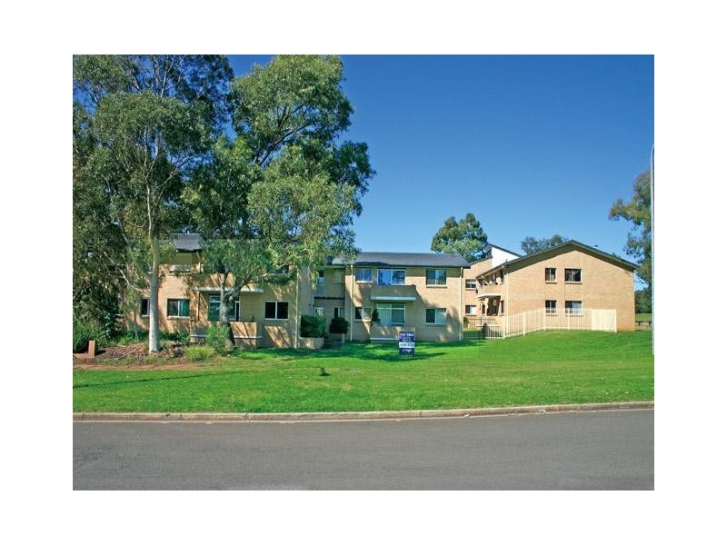 Ruse NSW 2560