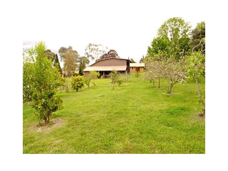 Lakesland NSW 2572