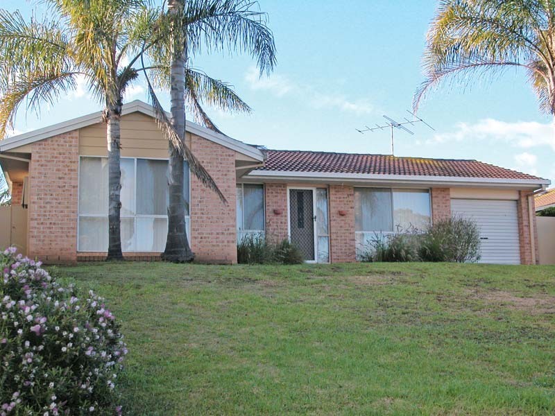 4 Waterworth Drive, Narellan NSW 2567