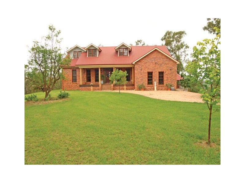 The Oaks NSW 2570