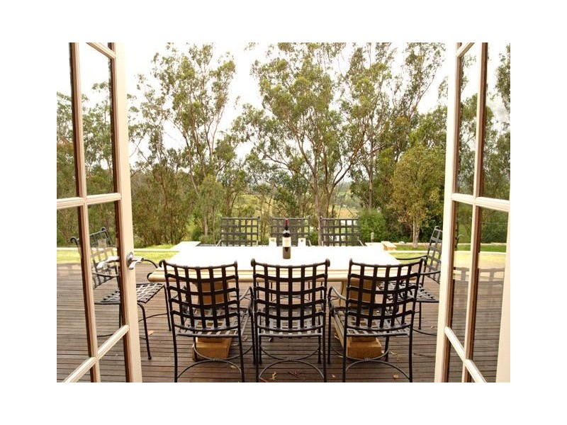 The Oaks NSW 2570