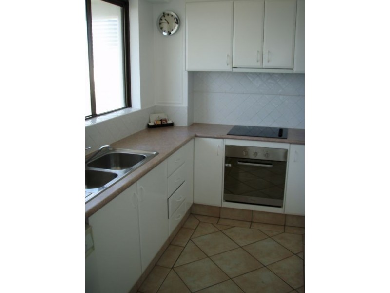 601/157 Old Burleigh Road, Broadbeach QLD 4218