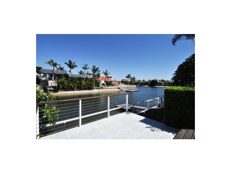 27 Sunshine Boulevard, Broadbeach Waters QLD 4218