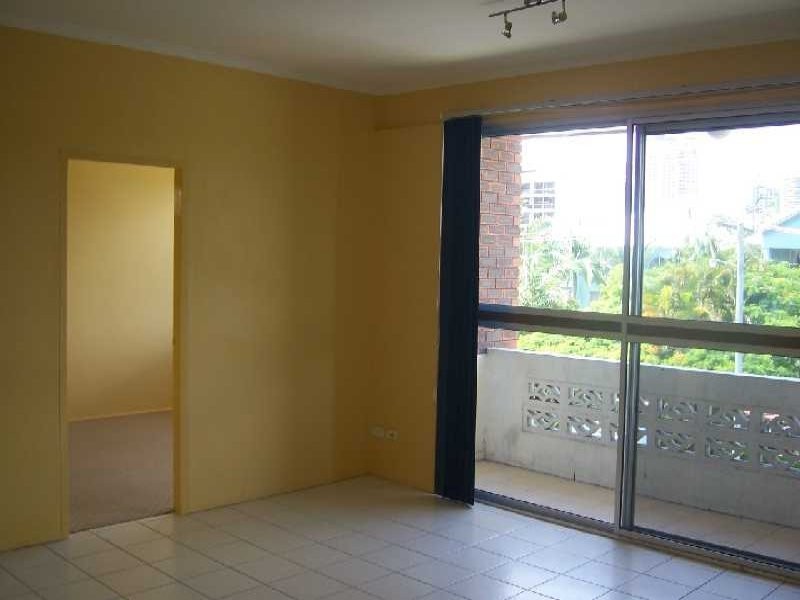 12/35 Second Avenue, Broadbeach QLD 4218