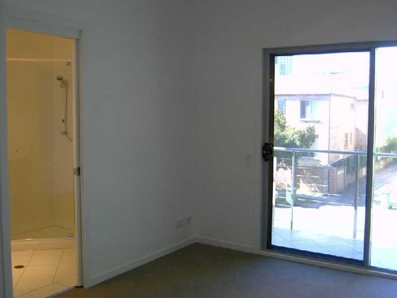 1/30 Peninsular Drive, Surfers Paradise QLD 4217