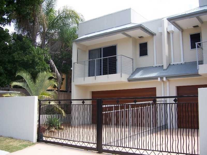 1/30 Peninsular Drive, Surfers Paradise QLD 4217