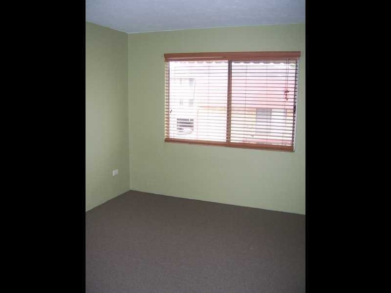 5/10 Duet Drive, Mermaid Waters QLD 4218