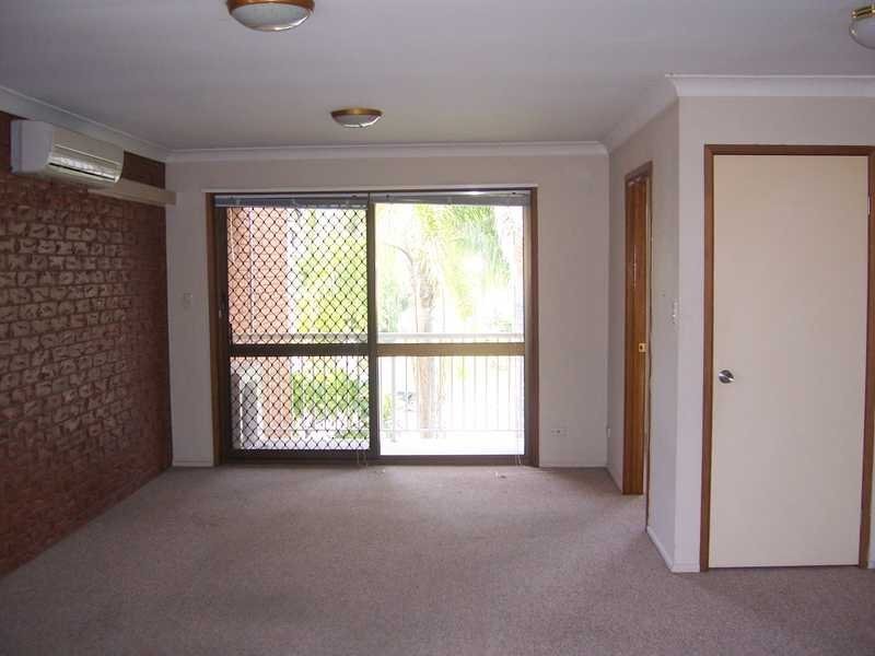 6/13 Duet Drive, Mermaid Waters QLD 4218