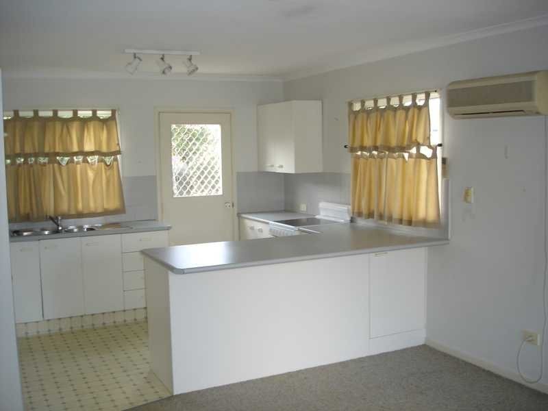32A Naranga Avenue, Broadbeach Waters QLD 4218