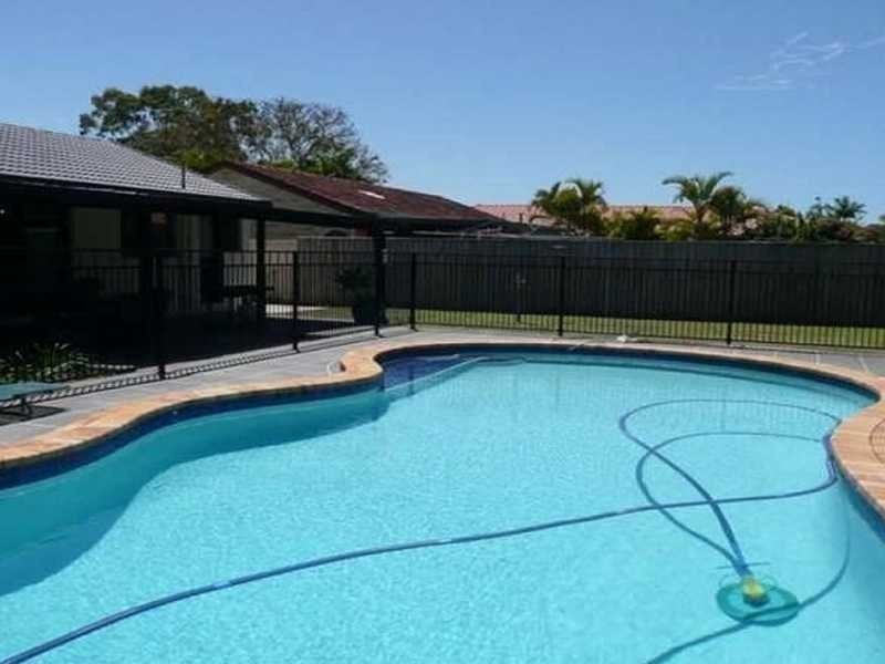 3 Launch Drive, Mermaid Waters QLD 4218