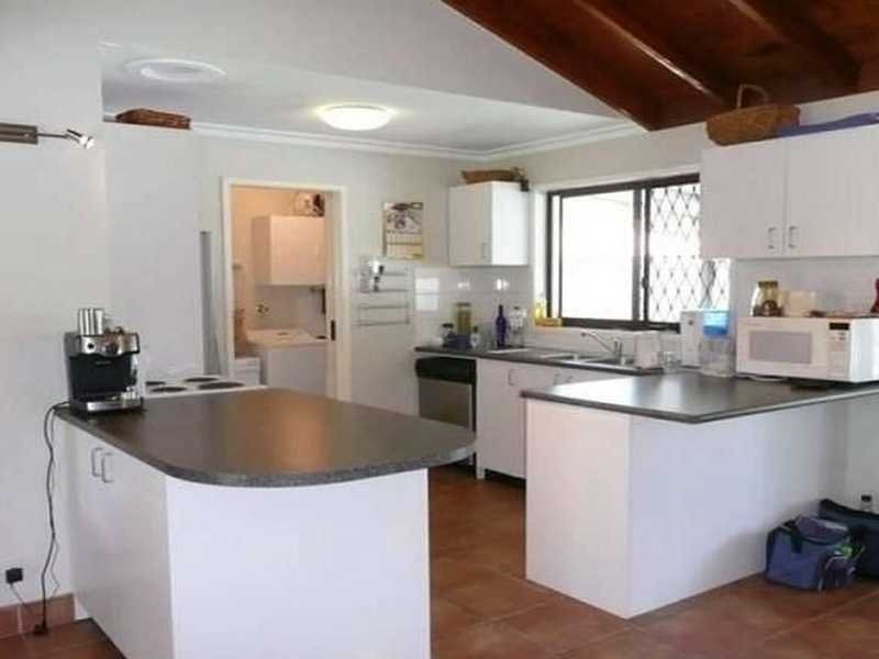 3 Launch Drive, Mermaid Waters QLD 4218