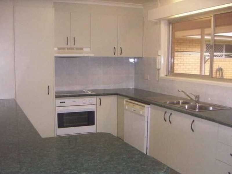 44 Savoy Drive, Broadbeach Waters QLD 4218