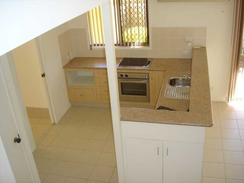 4/30 Sportsman Avenue, Mermaid Beach QLD 4218