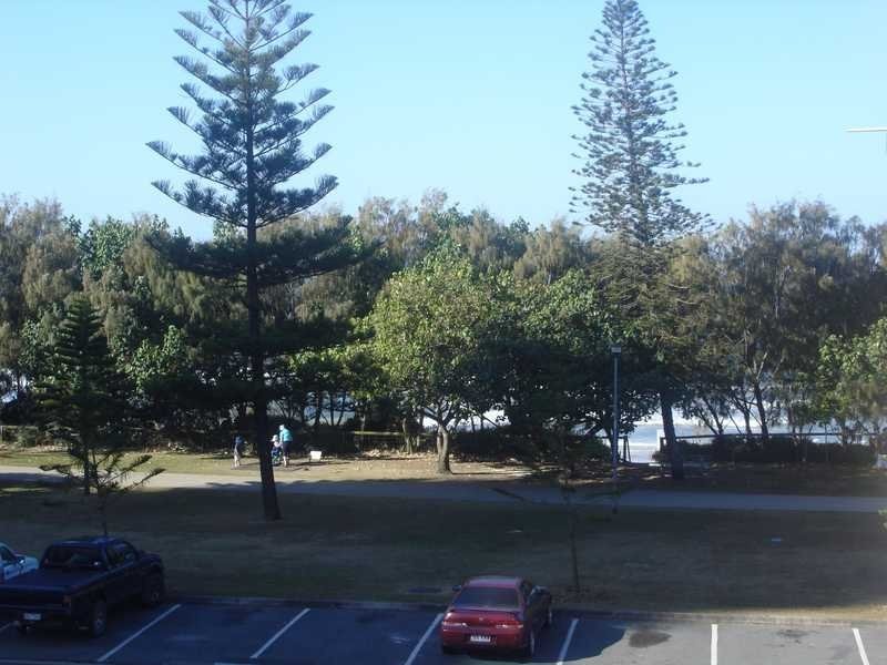 6/68 The Esplanade, Burleigh Heads QLD 4220