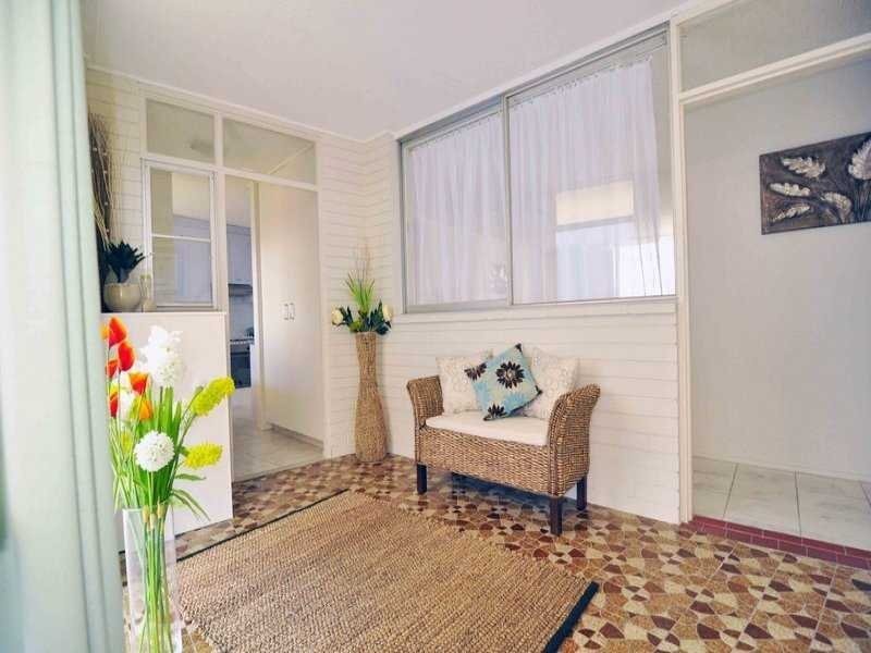 10/68 The Esplande, Burleigh Heads QLD 4220