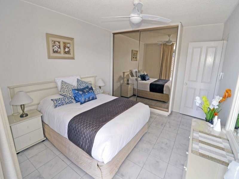 10/68 The Esplande, Burleigh Heads QLD 4220