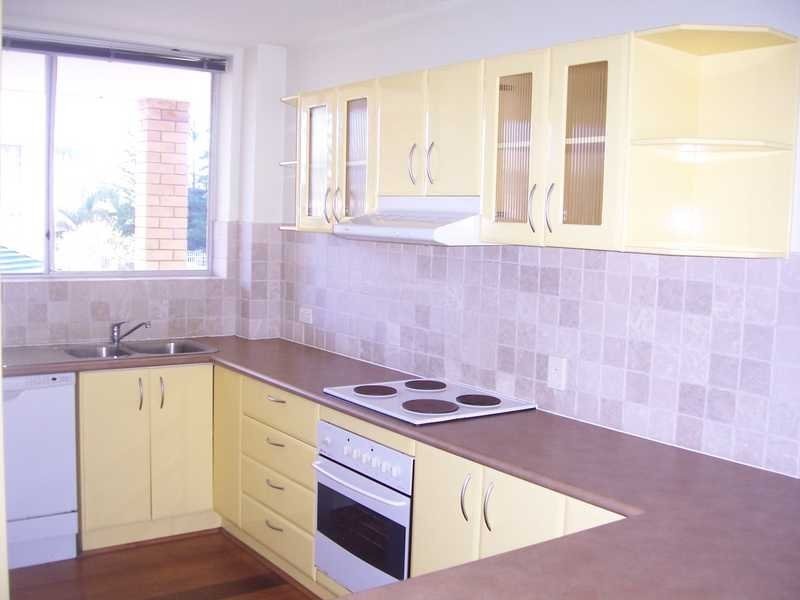 3/250 The Esplanade, Burleigh Heads QLD 4220