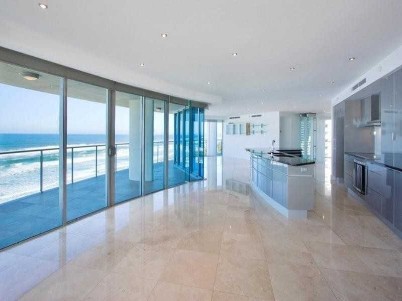 19/132 Old Burleigh Road, Broadbeach QLD 4218