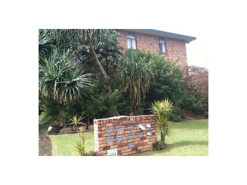 8/16 Duet Drive, Mermaid Waters QLD 4218