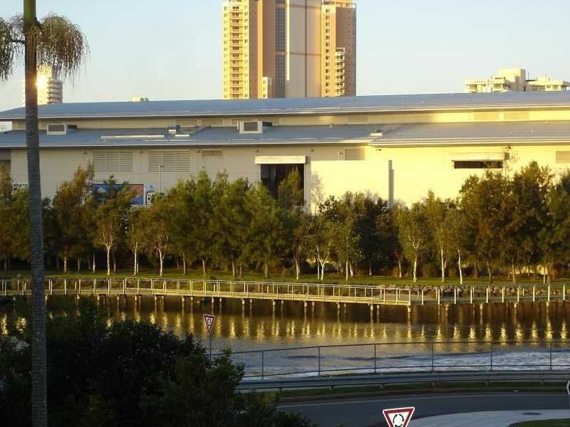 5/1 Miami Key, Broadbeach Waters QLD 4218